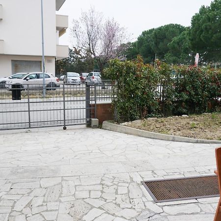 Ferienwohnung Al Mare Da Nonna Me' Porto SantʼElpidio Exterior foto