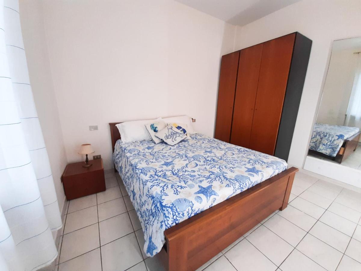 Ferienwohnung Al Mare Da Nonna Me' Porto SantʼElpidio Exterior foto